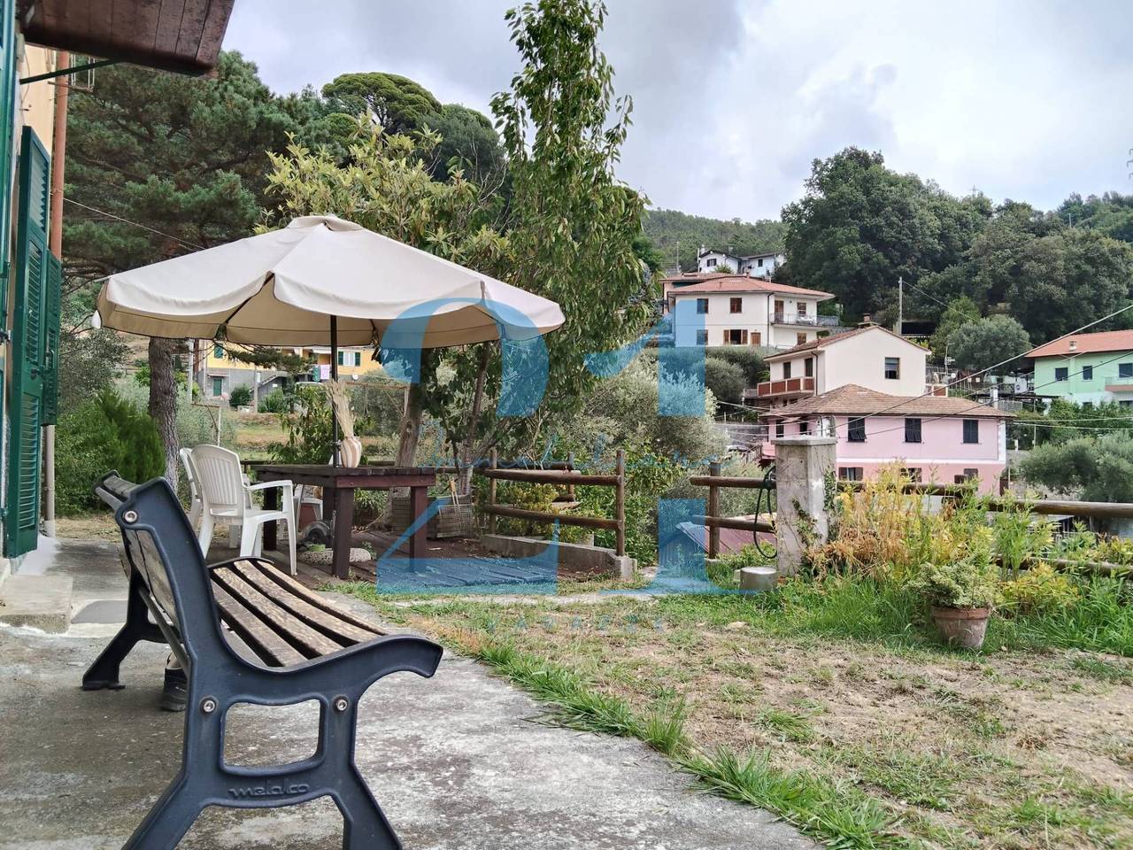 appartamento in vendita a Varazze in zona Casanova