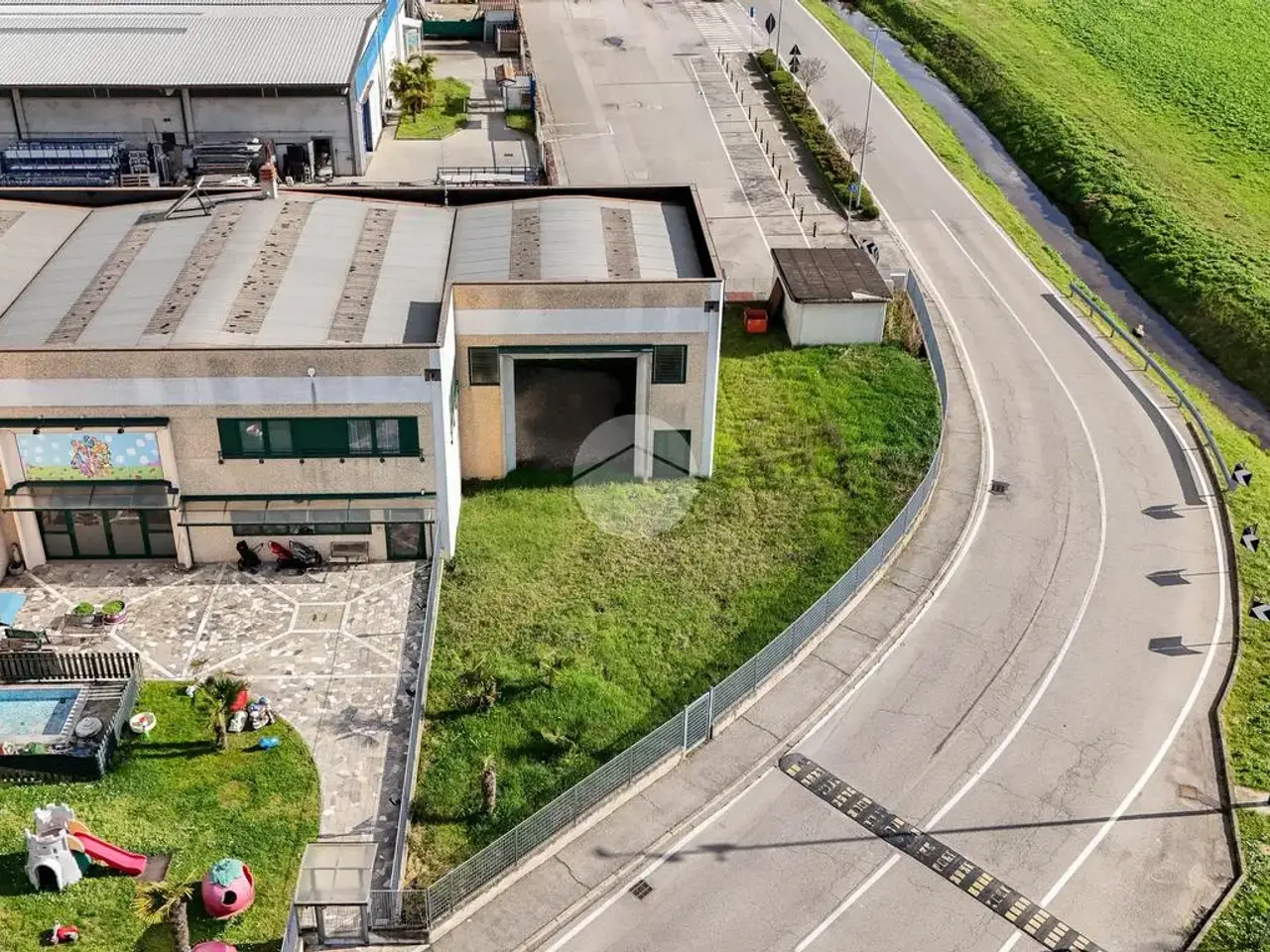 Capannone in Strada Provinciale 187, Massalengo, {3} - Foto 1