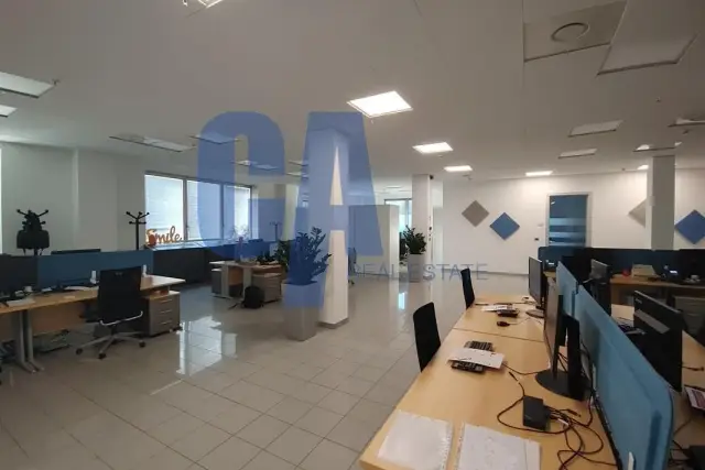 insertion image