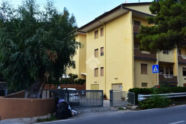 2-room flat in Via Pantani 3, Acquappesa - Photo 1