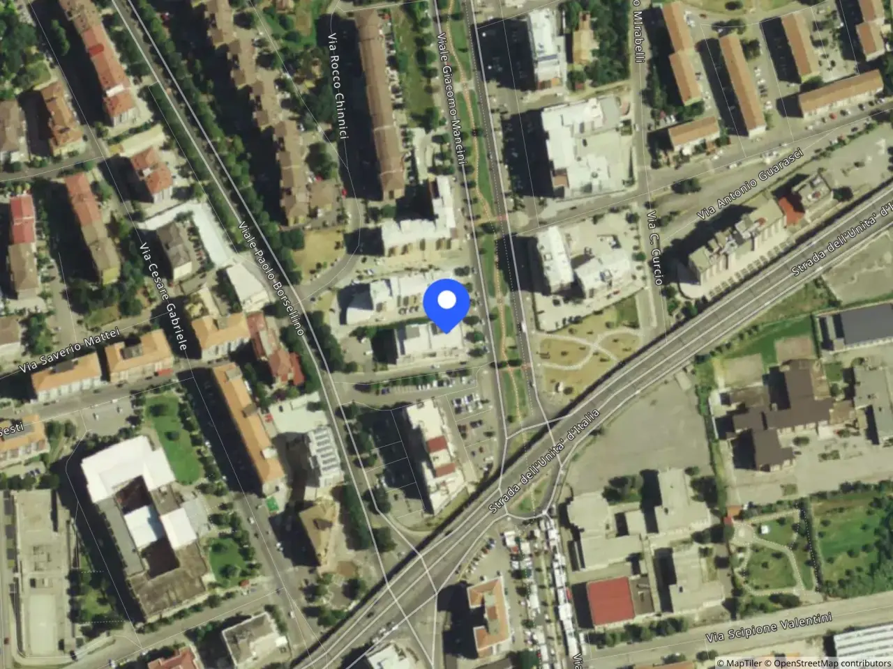 Autorimessa in Viale Giacomo Mancini, 251, 87100 Cosenza Cs, Italia 251, Cosenza, {3} - Foto 2
