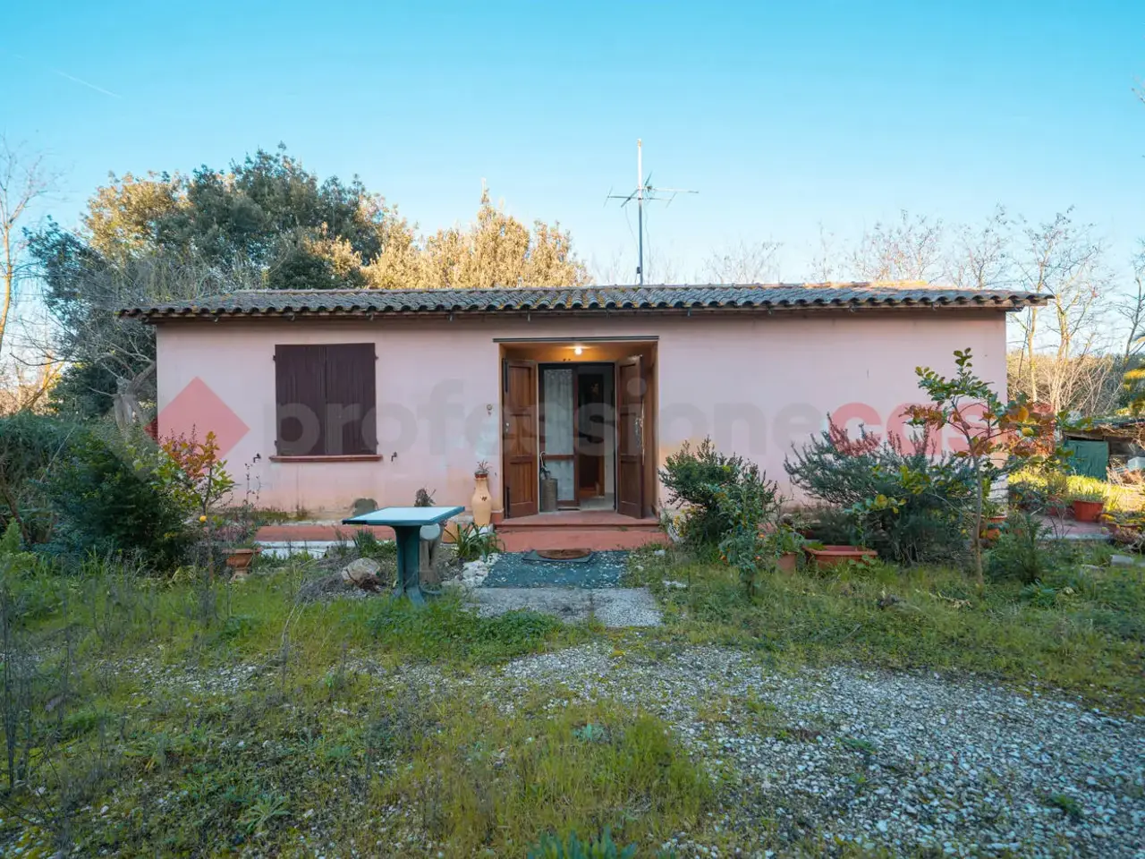 Magazzino in Via Pisana Livornese 1, Cecina, {3} - Foto 2