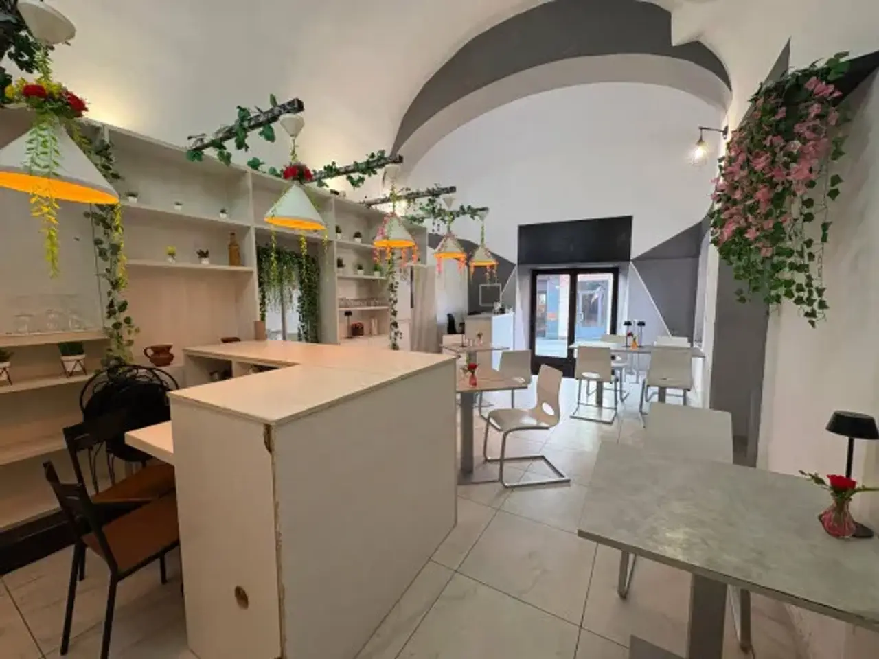 Bar in Corso Piemonte 14, Saluzzo, {3} - Foto 1