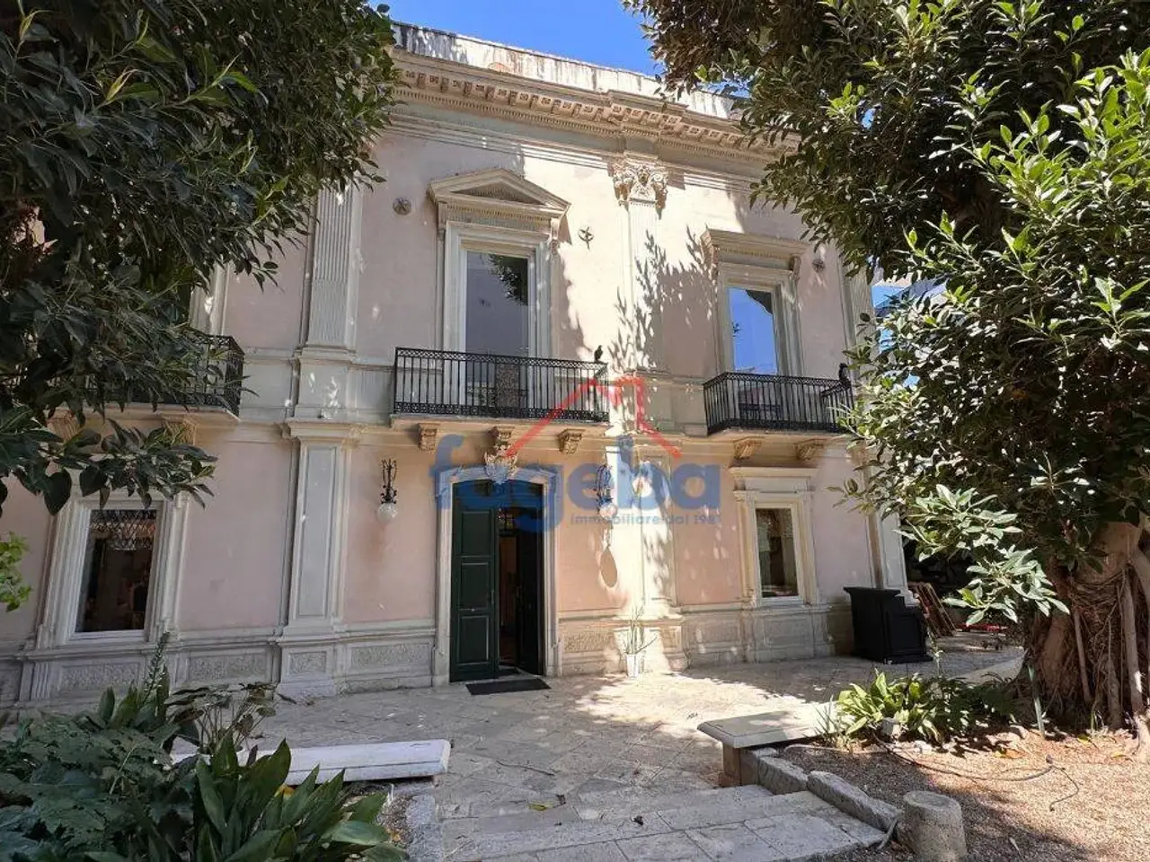 Negozio in Via Malcangi 21, Trani, {3} - Foto 1