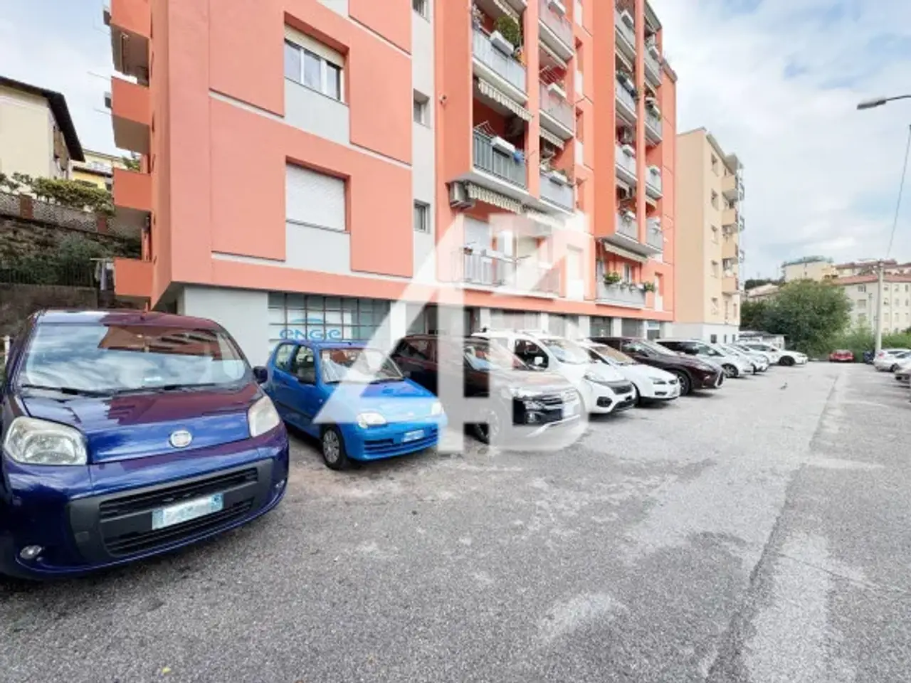 Magazzino in Via Enrico Dandolo 7a, Trieste, {3} - Foto 2