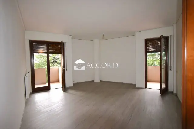 Apartament in Via Ferruccio Benini, Conegliano - Photo 1