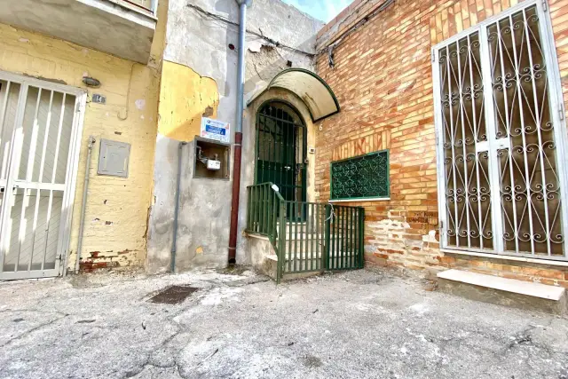 Casa indipendente in Vico Secondo alle Mura, Lucera - Foto 1