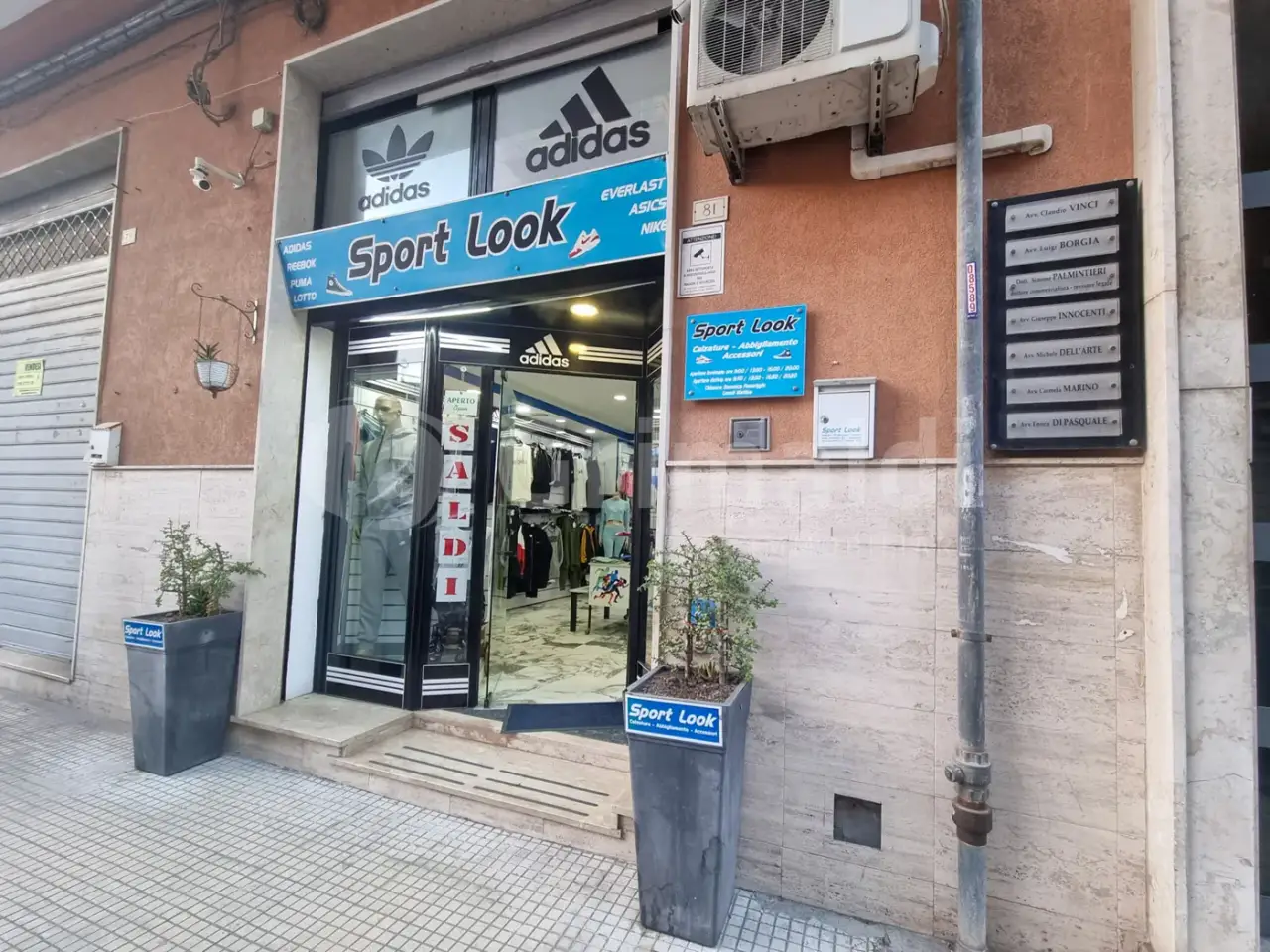 Negozio in Viale Zecchino 81, Siracusa, {3} - Foto 1