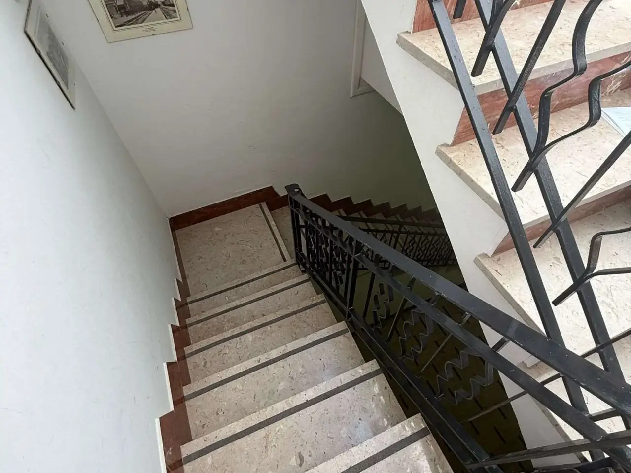 Palazzina commerciale in , Mazara Del Vallo, {3} - Foto 2