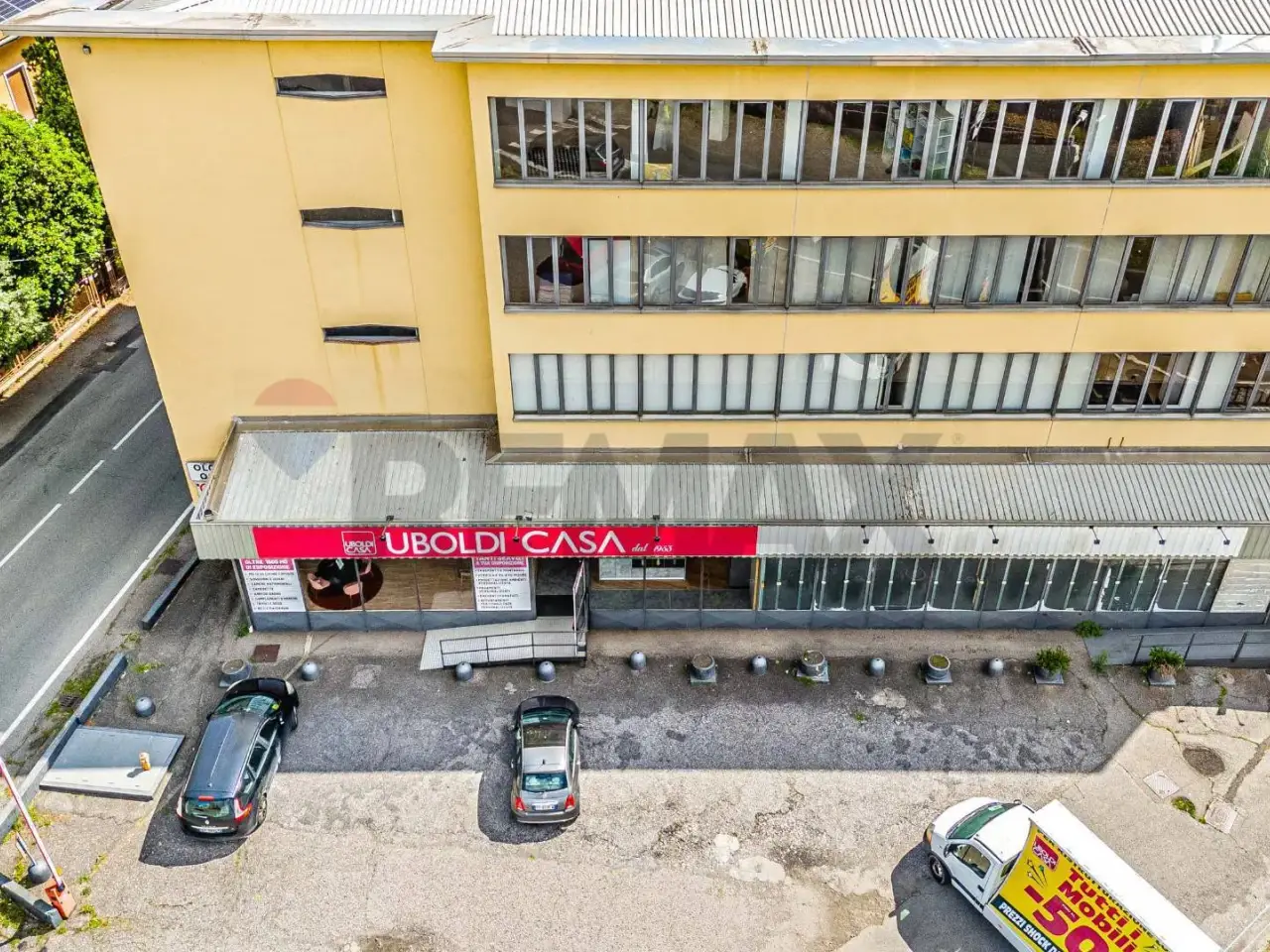 Negozio in Via Sempione 120, Busto Arsizio, {3} - Foto 2