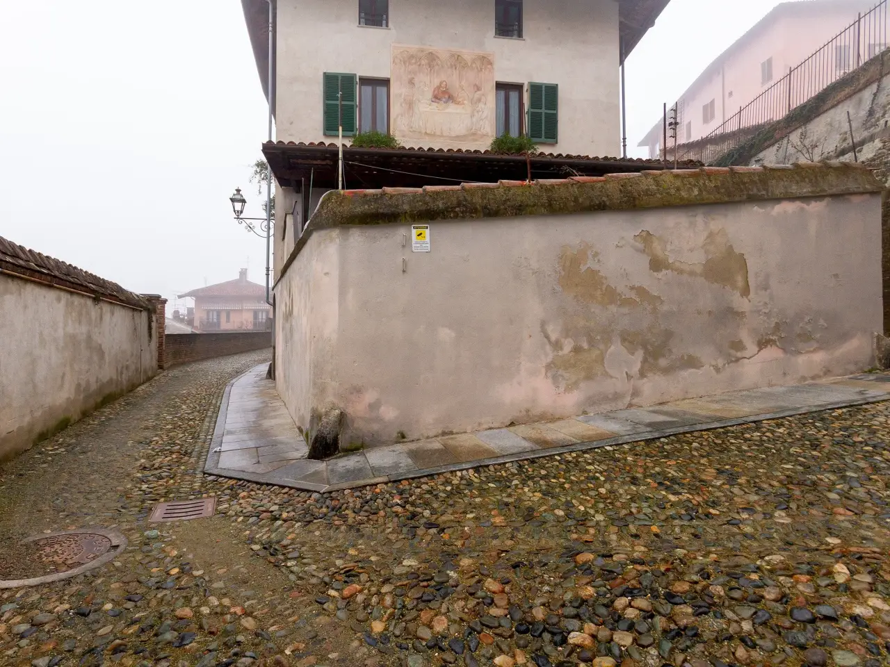 Magazzino in Via San Francesco d'Assisi 5, Saluzzo, {3} - Foto 2