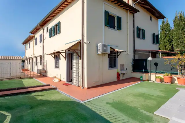 Attached house in Via Fornello, Campi Bisenzio - Photo 1