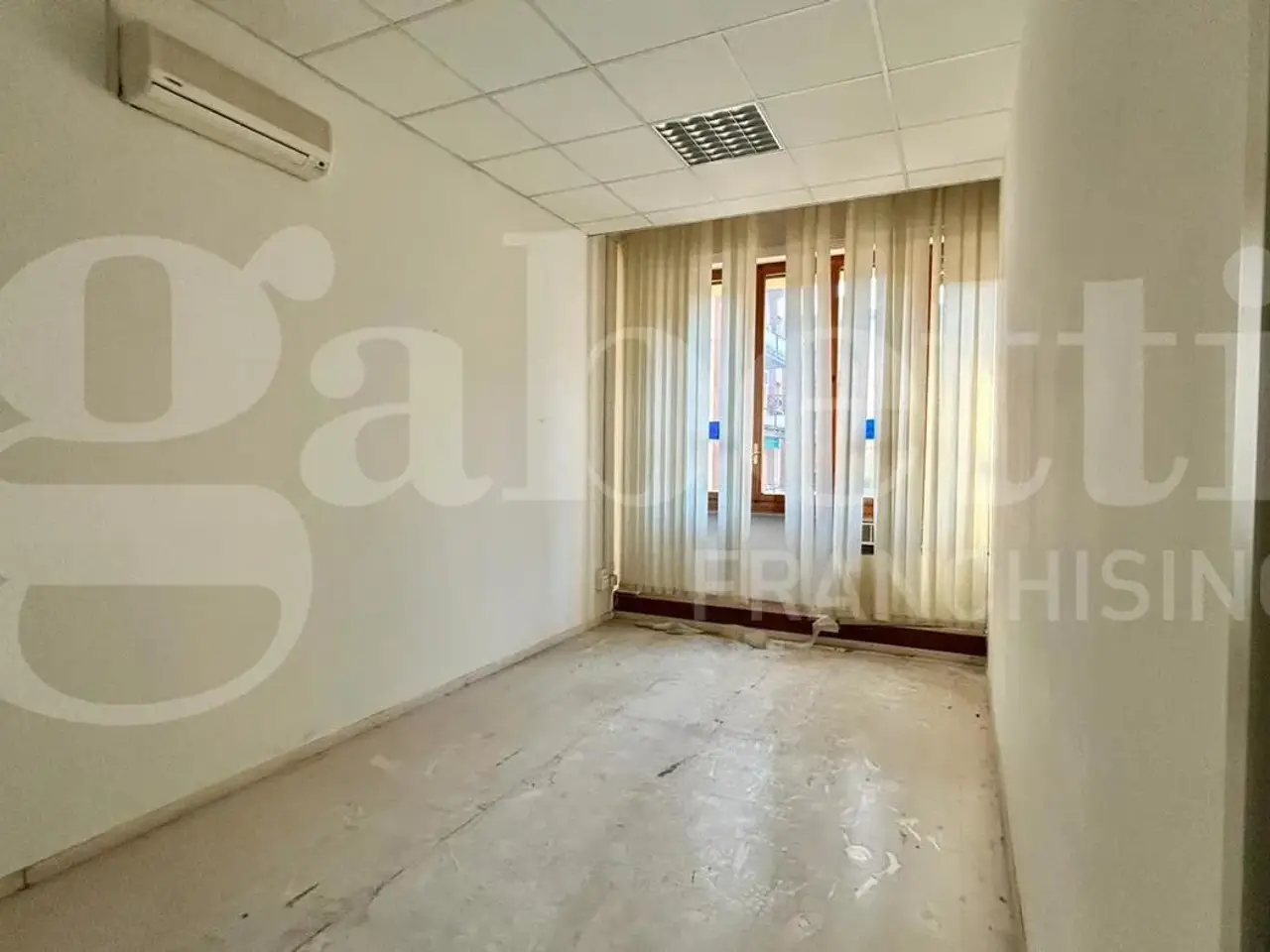 Ufficio in Via Jussi, San Lazzaro Di Savena, {3} - Foto 1