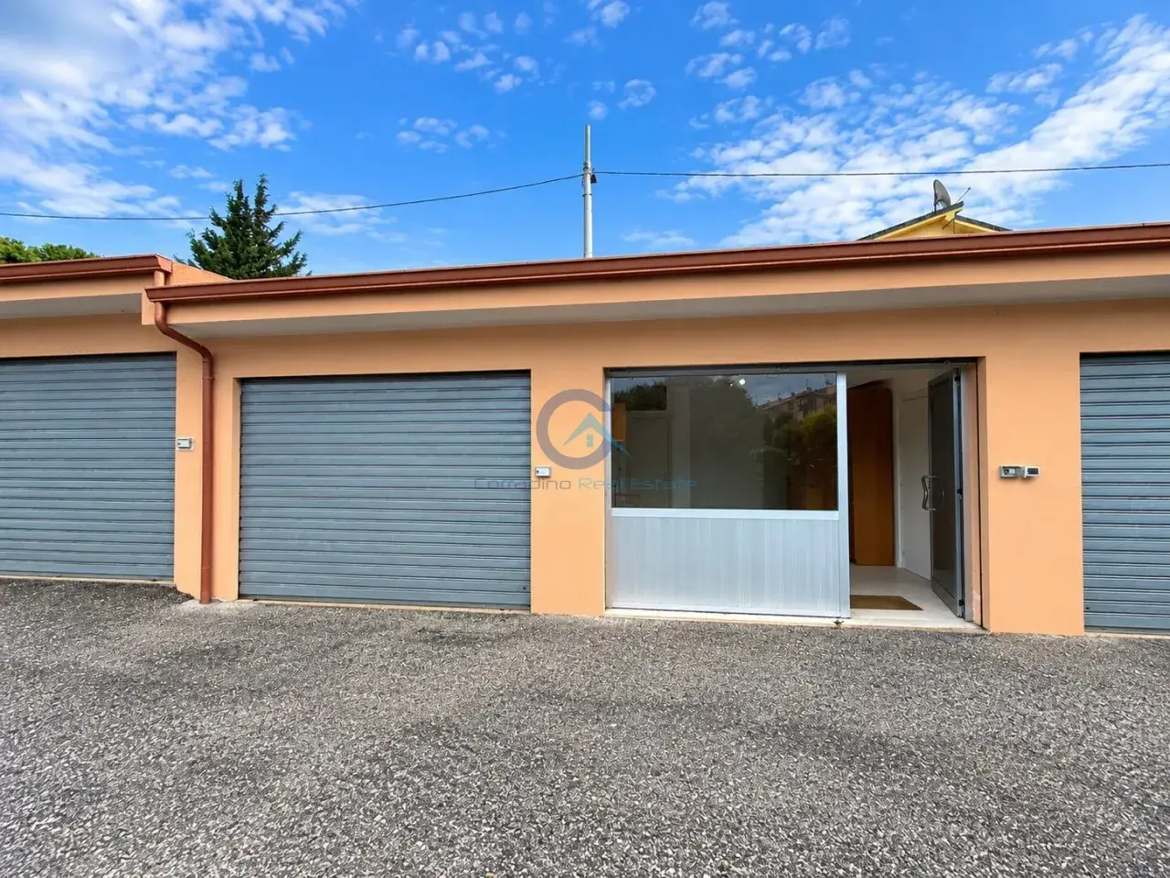 Parcheggio chiuso in Via Palermo 27, Catanzaro, {3} - Foto 1