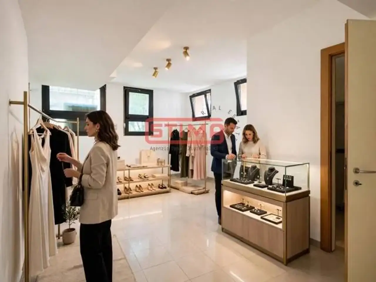 Negozio in , Treviso, {3} - Foto 1
