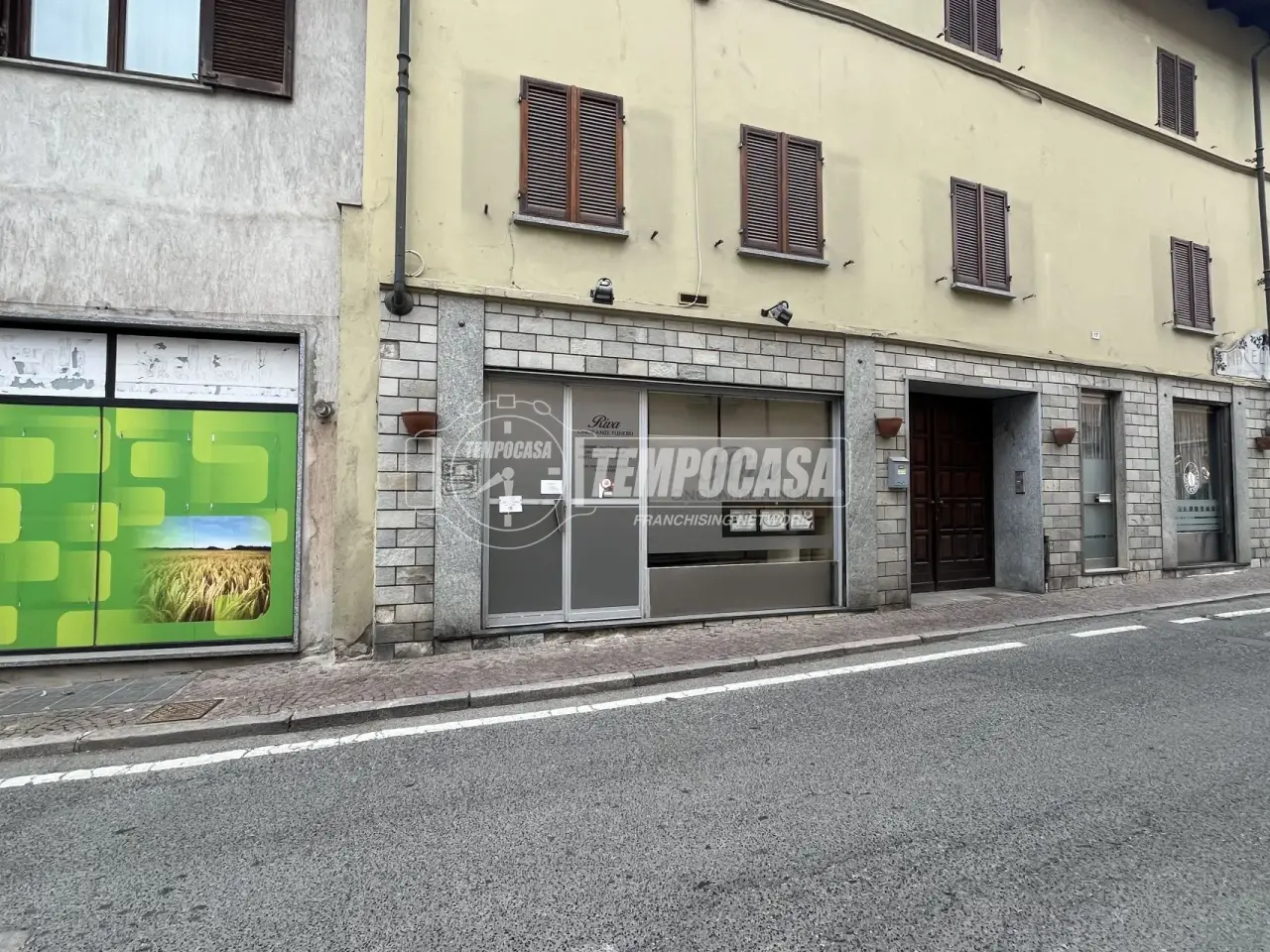 Negozio in Via G.Marconi 17, Pont Canavese, {3} - Foto 1