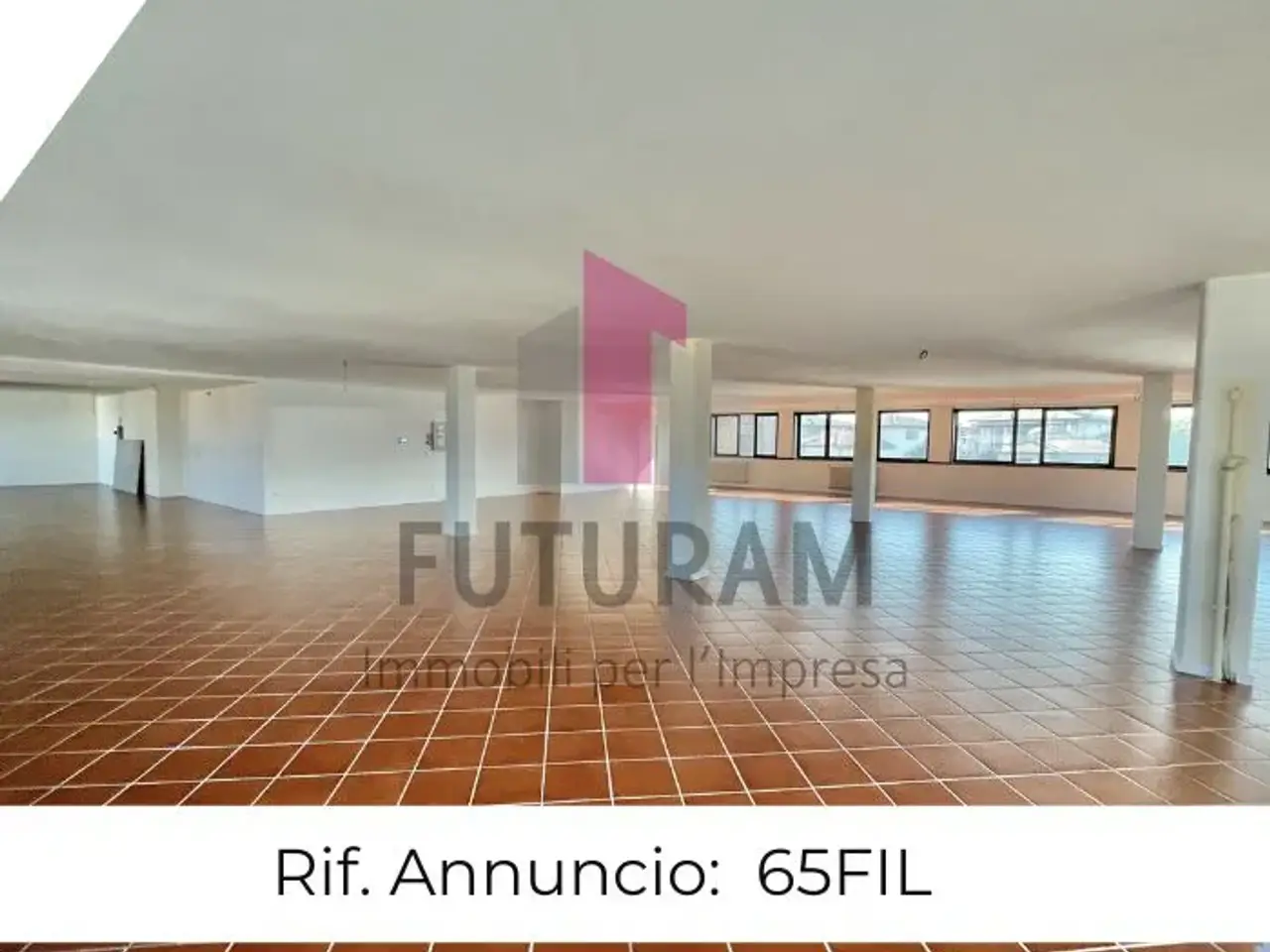 Ufficio in Via Passarin, 6, Bassano Del Grappa, {3} - Foto 1