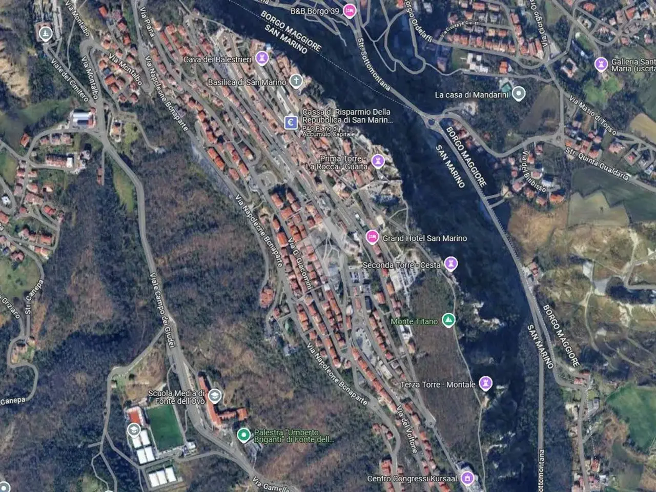 Negozio in Piazzale Calcigni 15, San Marino, {3} - Foto 2