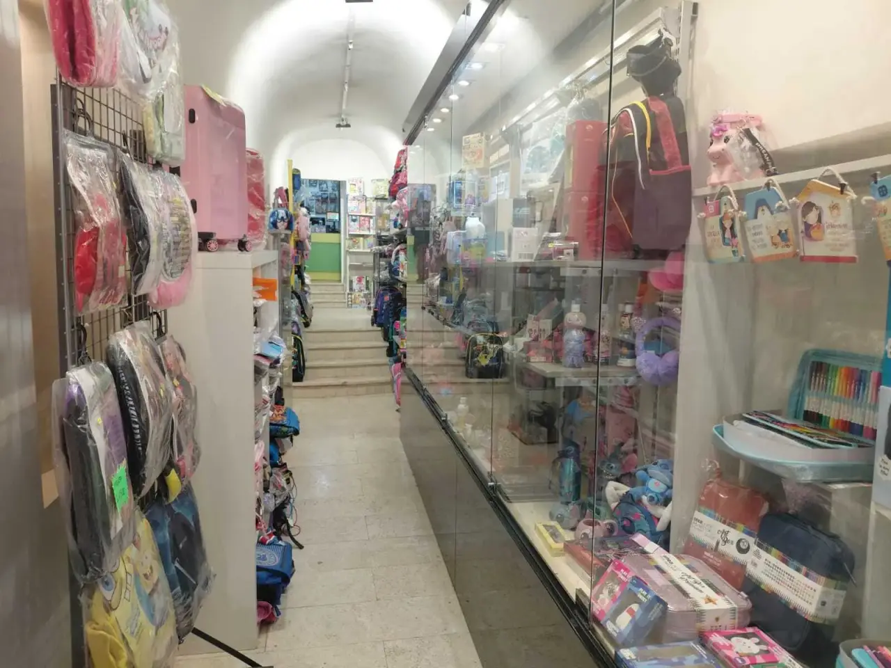Cartoleria in Via Trevio 52, Tivoli, {3} - Foto 2