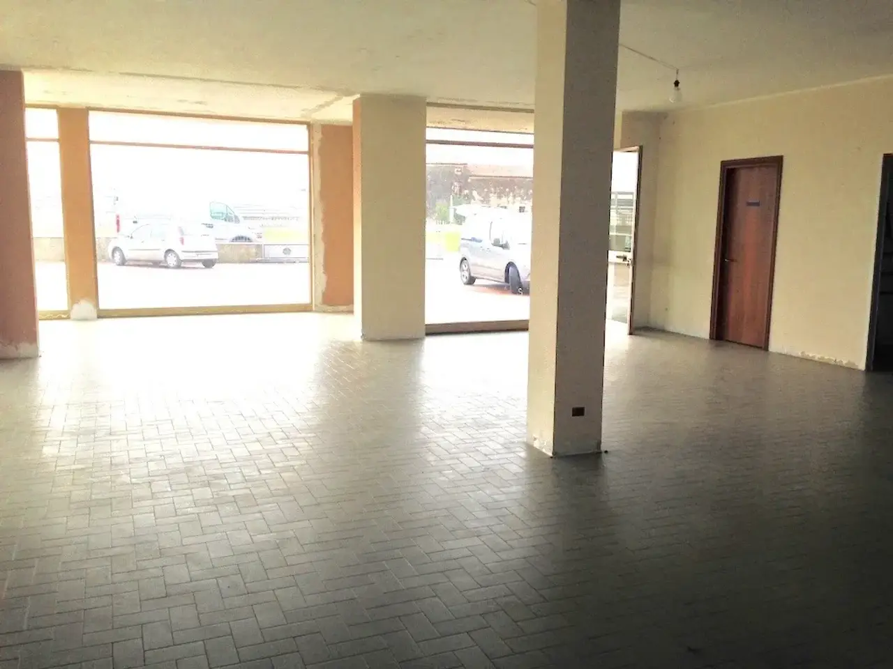 Negozio in , San Bonifacio, {3} - Foto 1