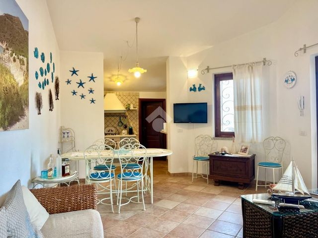 3-room flat in Via Roma, Villasimius - Photo 1