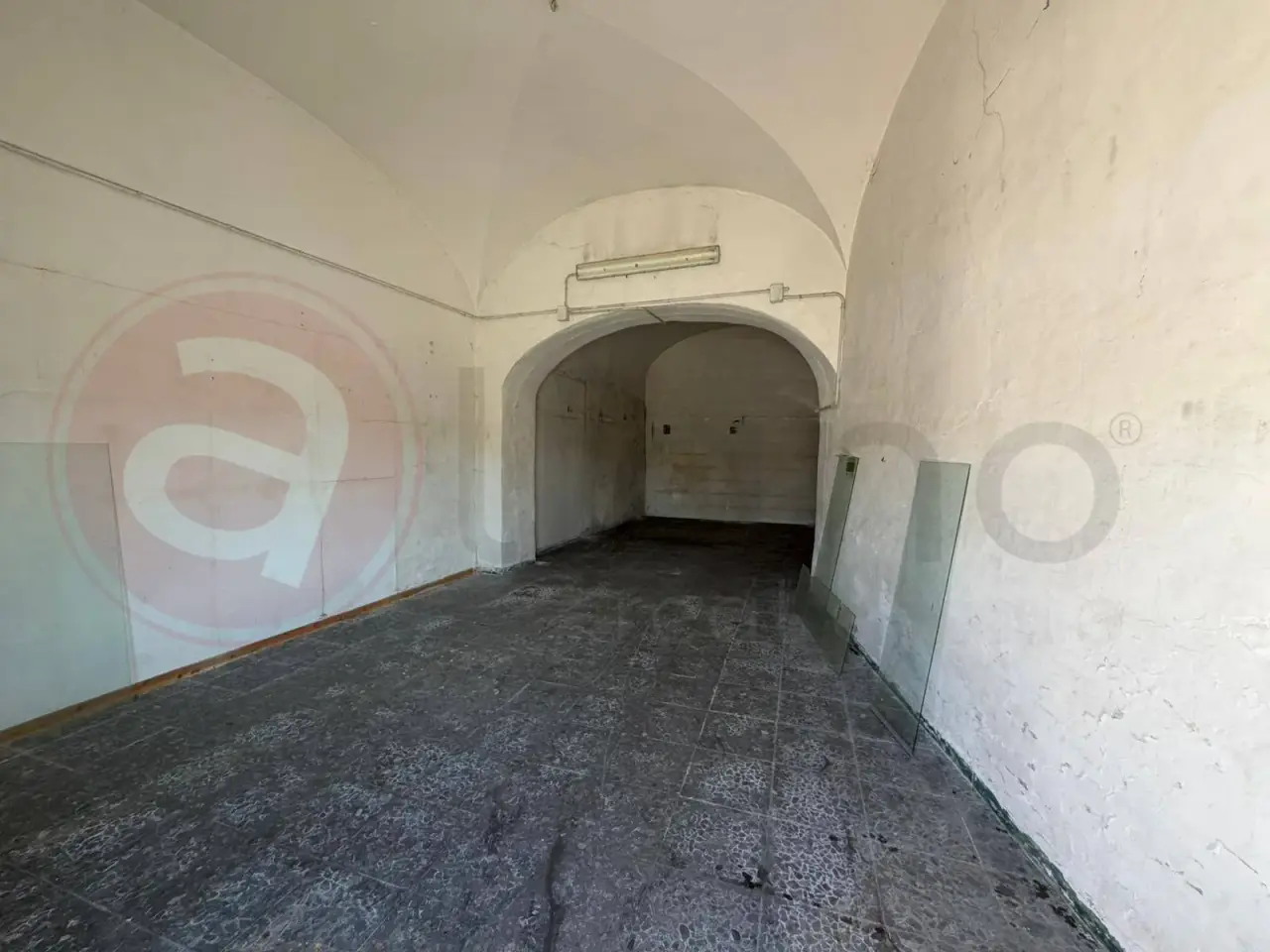 Negozio in Piazza Umberto I 43, Arce, {3} - Foto 2