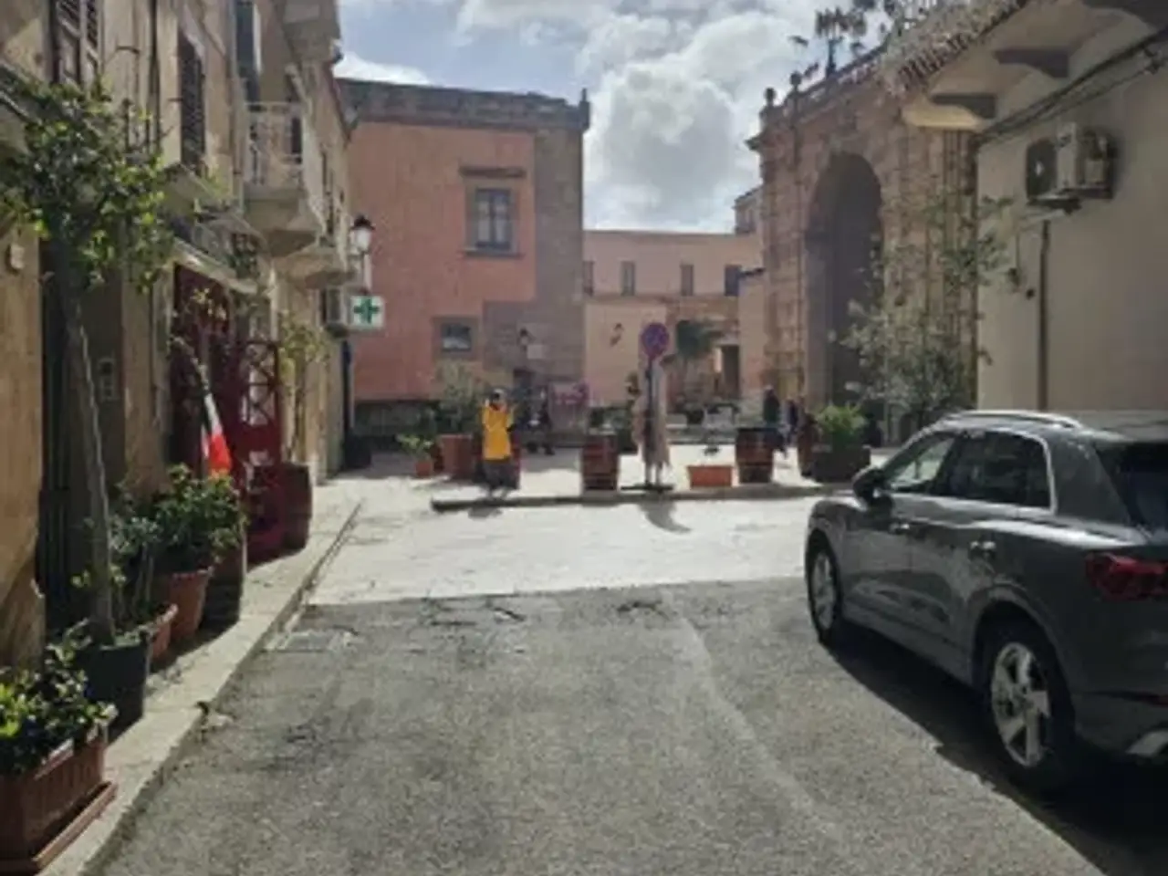 Negozio in Via F. Rubino, Marsala, {3} - Foto 1