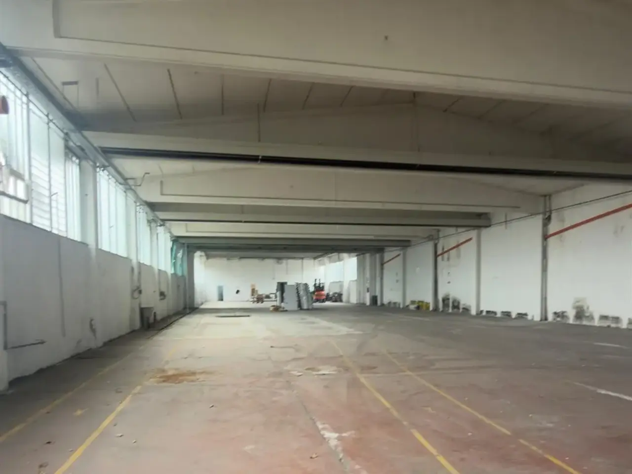 Capannone in , Arosio, {3} - Foto 1