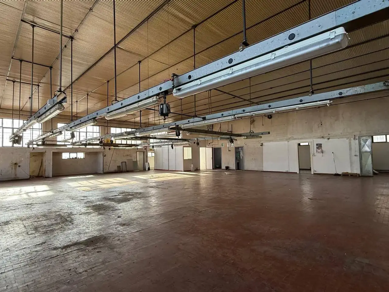 Laboratorio in Dante Alighieri 62, Monte Urano, {3} - Foto 1