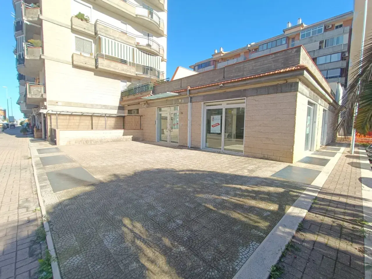 Negozio in Via Barletta, 135, Andria, {3} - Foto 1