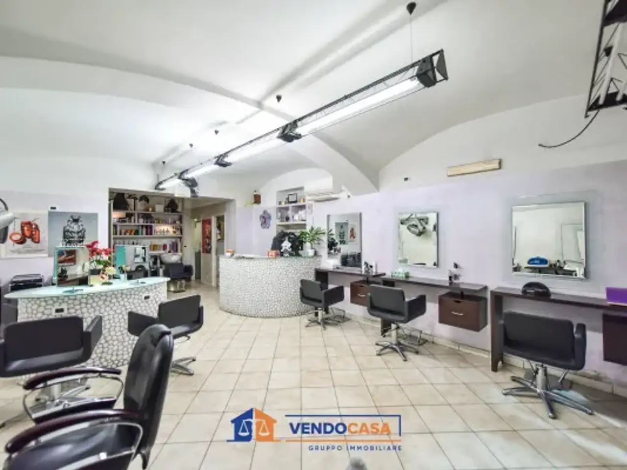 Negozio in Via San Donato 30, Torino, {3} - Foto 2