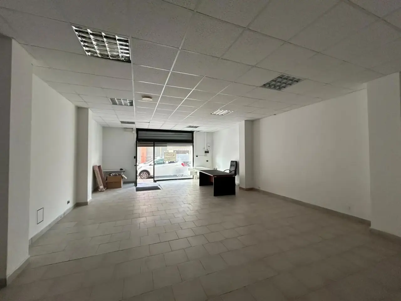 Negozio in Via Principe Umberto 55, Legnago, {3} - Foto 1