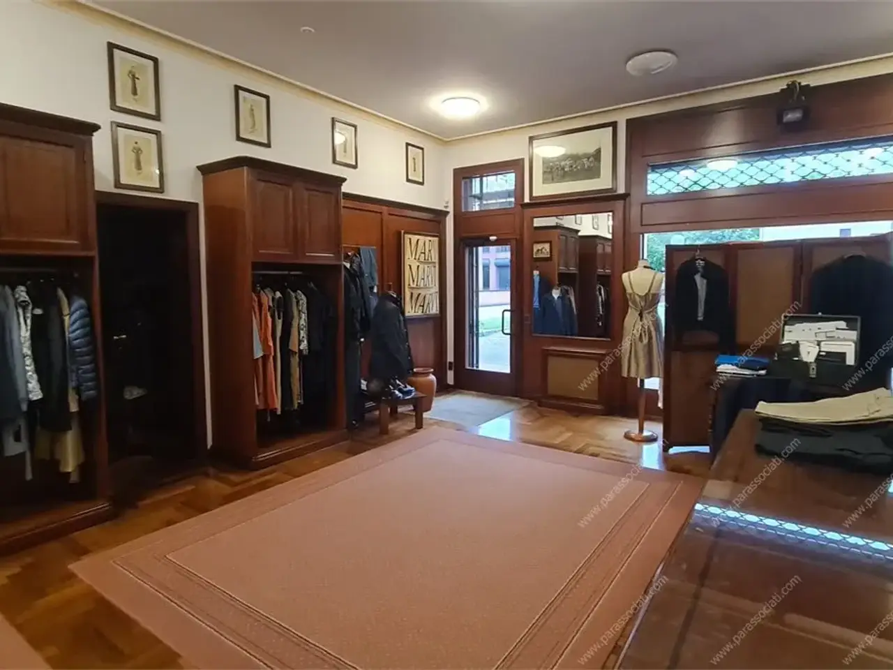 Abbigliamento in Via Trivulziana, San Donato Milanese, {3} - Foto 2