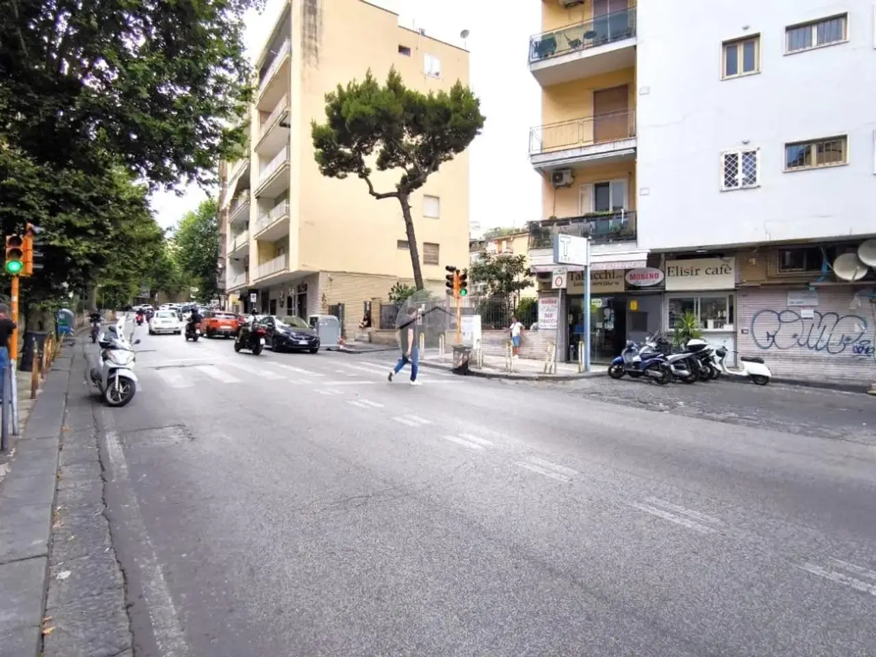 Negozio in Via Domenico Fontana, Napoli, {3} - Foto 2