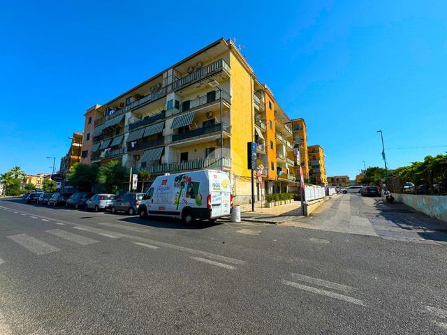 Einzimmerwohnung in Via Santa Maria La Bruna 175, Torre del Greco - Foto 1