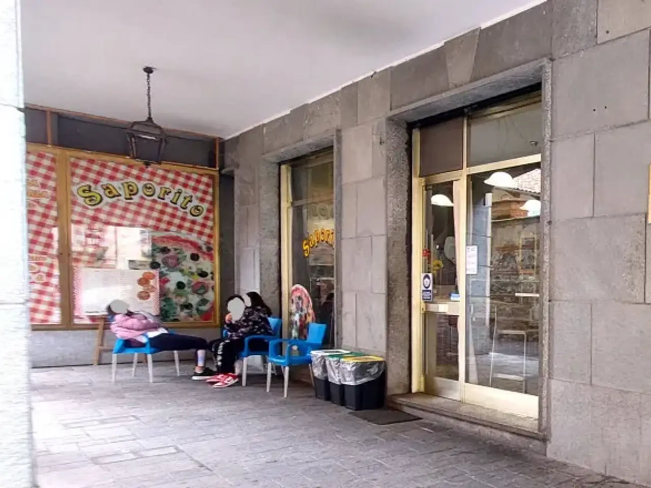 Negozio in Piazza Risorgimento, Saluzzo, {3} - Foto 1
