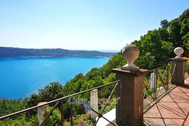 Mansion in Via dei Laghi, Castel Gandolfo - Photo 1