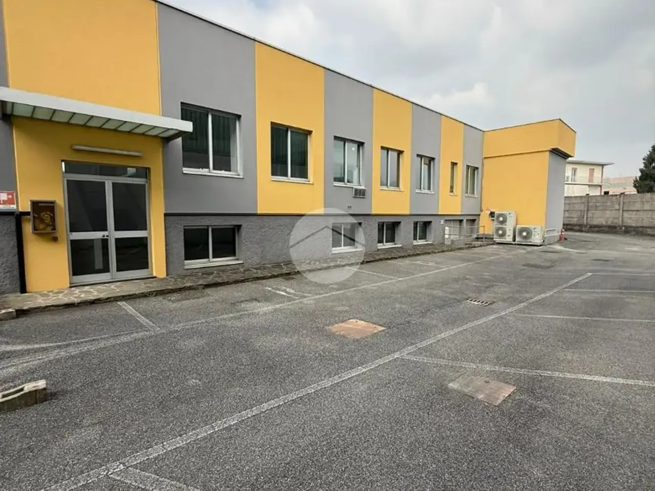 Magazzino in Via Salvo d'Acquisto 9, Pedrengo, {3} - Foto 1
