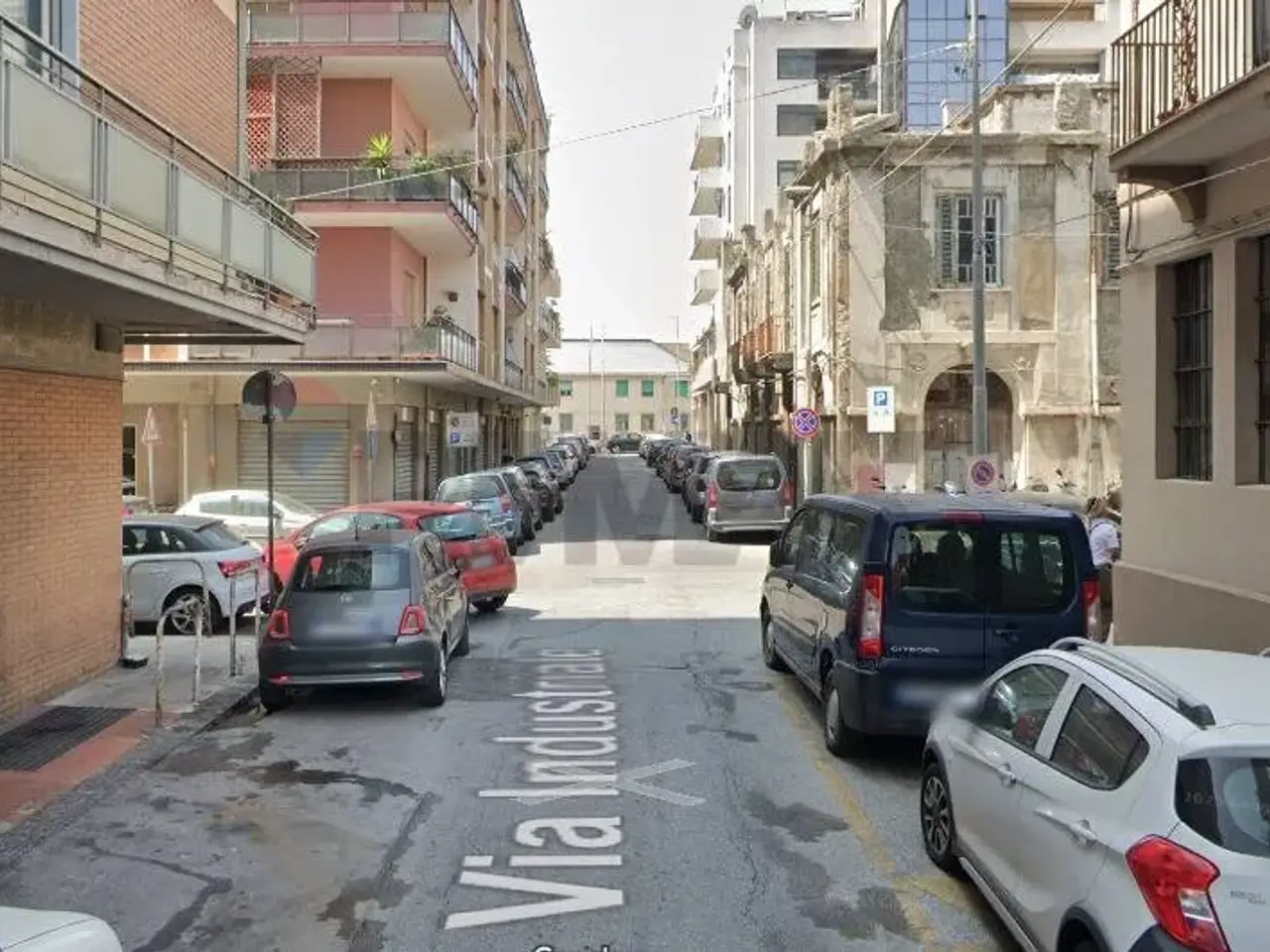 Negozio in Via Industriale 13, Messina, {3} - Foto 2