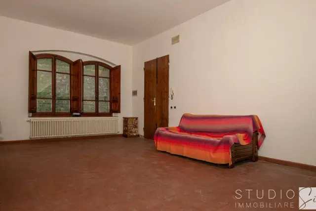 4-room flat in Via San Felice E Piteccio, Pistoia - Photo 1