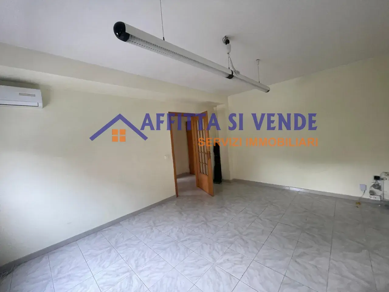 Ufficio in Viale Teracati 37, Siracusa, {3} - Foto 2