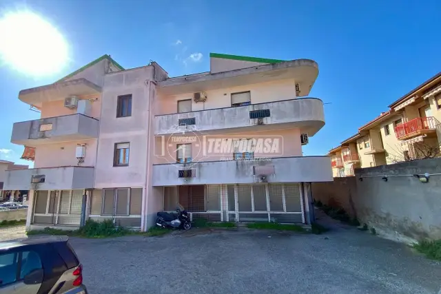 Negozio in vendita, Via Medaglie d'Oro, Sassari - Foto 1