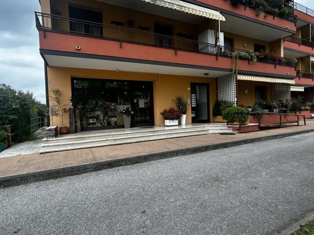 Negozio in Quartiere Longhin, Riese Pio X, {3} - Foto 1