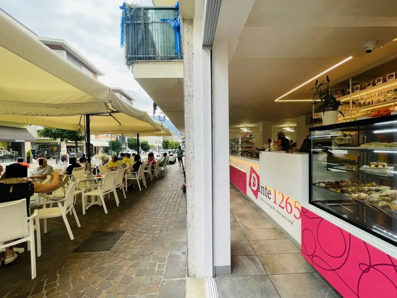 Esercizio commerciale in Viale Dante Alighieri 21 Riva del Garda, Riva Del Garda, {3} - Foto 2