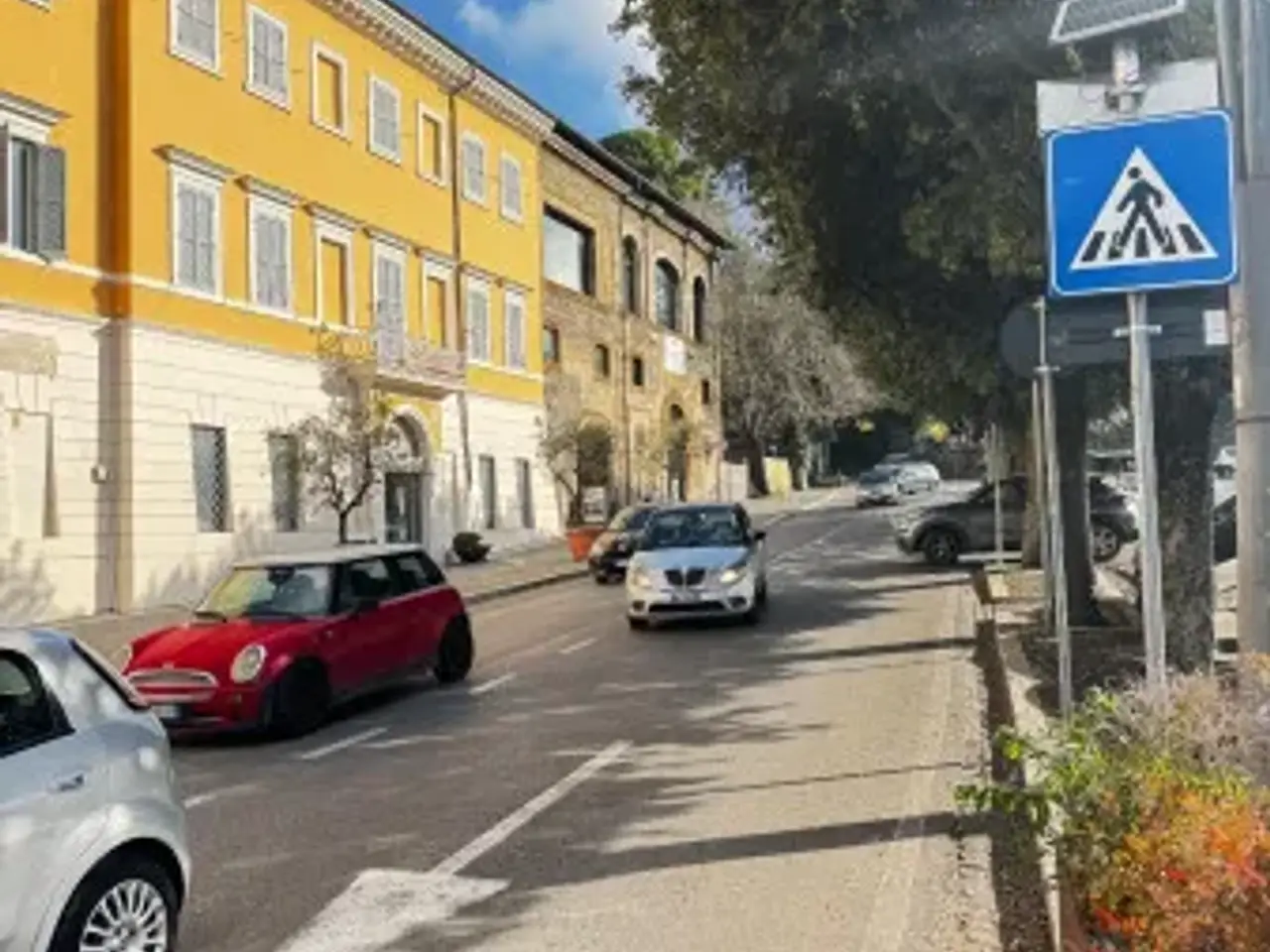Negozio in Piazza Guglielmo Marconi, Frascati, {3} - Foto 2
