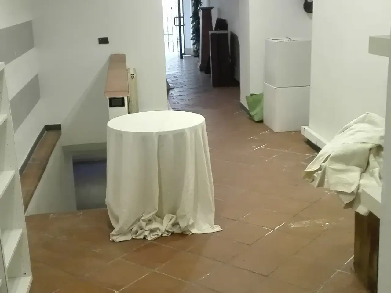 Palazzina commerciale in , Sarzana, {3} - Foto 1
