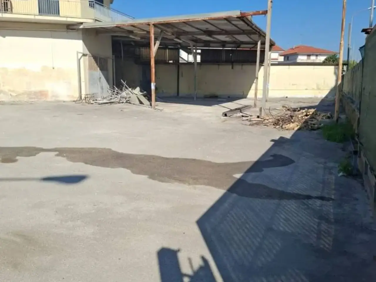 Capannone in Via Giulio Cesare 146, Melito Di Napoli, {3} - Foto 1