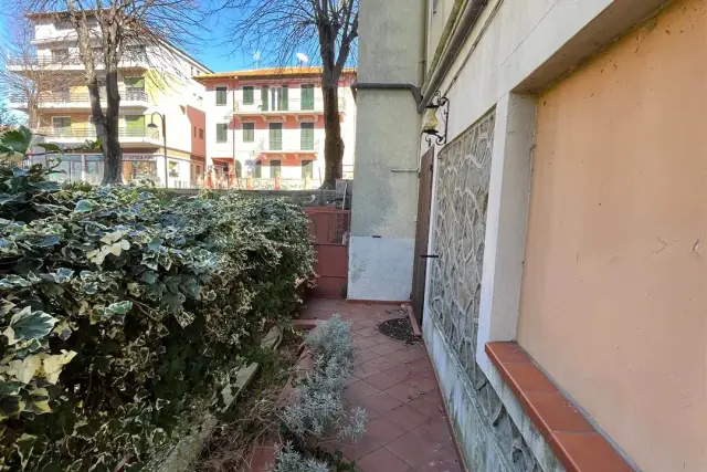 insertion image
