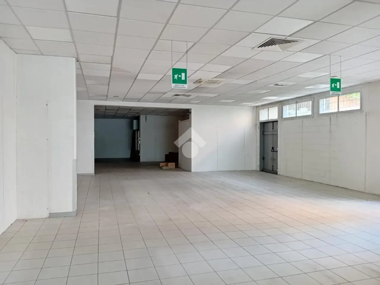 Negozio in Via G. Marconi 21, Sorbolo Mezzani, {3} - Foto 2