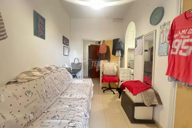 One-room flat in {3}, - Photo 1